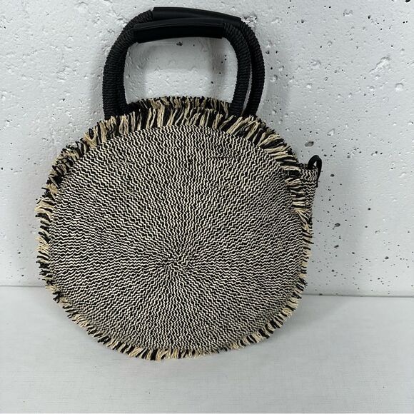 ZARA Black and Cream Woven Straw Round Hand Tote Crossbody Bag - Picture 1 of 15